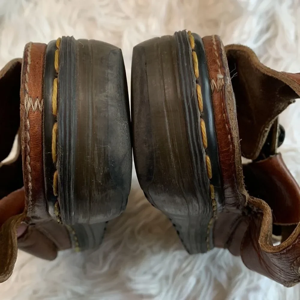 DR. MARTENS pebbled leather sandals Made in England size 12/13